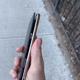 Screen popping out