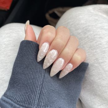 True Touch - Mother Pearl Design Nails - Nail Salons Near Me - Goodyear, Arizona