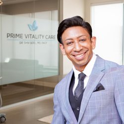 Portrait of Dr. Shiv Kumar Goel, MD, Mount Sinai-trained physician and founder of Prime Vitality Care in San Antonio, Texas.