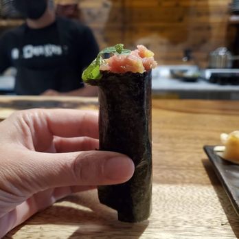 Mr Omakase - Hand roll - Sushi Bars Near Me - Miami, Florida