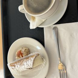Cannoli Apricot thumbprint Americano Cannoli Apricot thumbprint Americano
