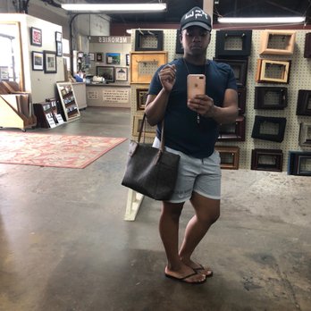 Frame Warehouse - Framing Near Me - Charlotte, North Carolina