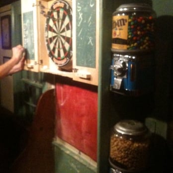 Murf's BackStreet Tavern - Dive Bars Near Me - Sag Harbor, New York