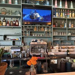 Good Morning Kitchen - Bar Area
