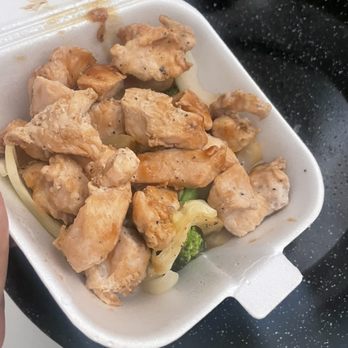 Tang's Chicken - Teriyaki Chicken - $7.99 comes with no rice and apparently no sauce - Chicken Wings Near Me - Clearwater, Florida Tang's Chicken - Teriyaki Chicken - $7.99 comes with no rice and apparently no sauce - Chicken Wings Near Me - Clearwater, Florida