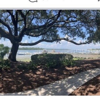 Skull Creek Dockside - View - Seafood Near Me - Hilton Head Island, South Carolina Skull Creek Dockside - View - Seafood Near Me - Hilton Head Island, South Carolina