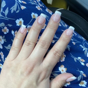 Acryliq Nails - Nail Salons Near Me - Canoga Park, California
