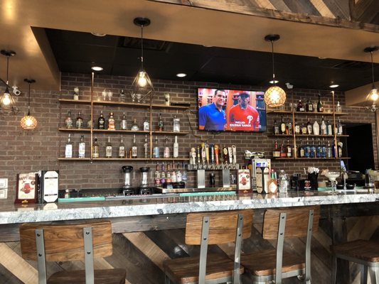 mariachi bar and grill