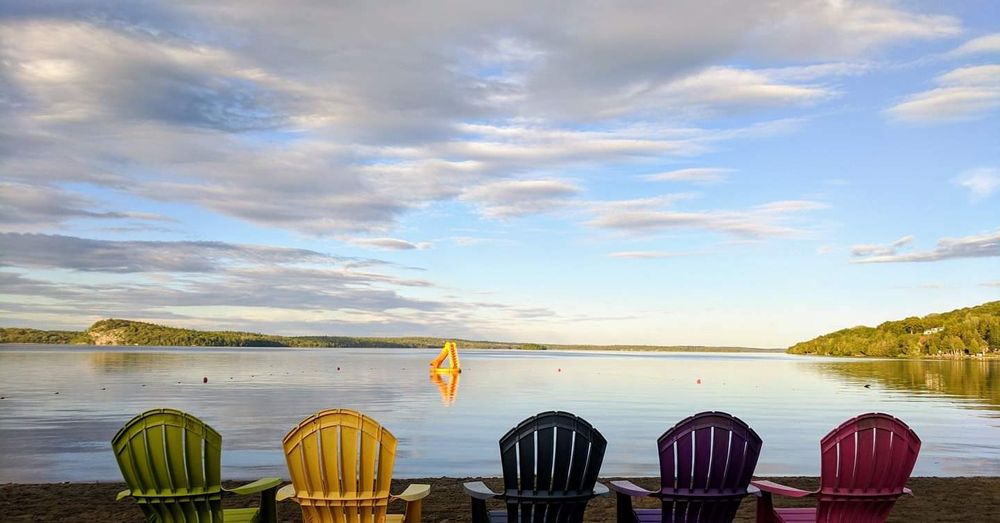 THE MOOSE ON THE BEACH Updated July 2024 949 Lake Clear Road