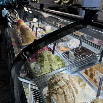 Bianco Nero Gelato - Gelato Near Me - Queens, New York