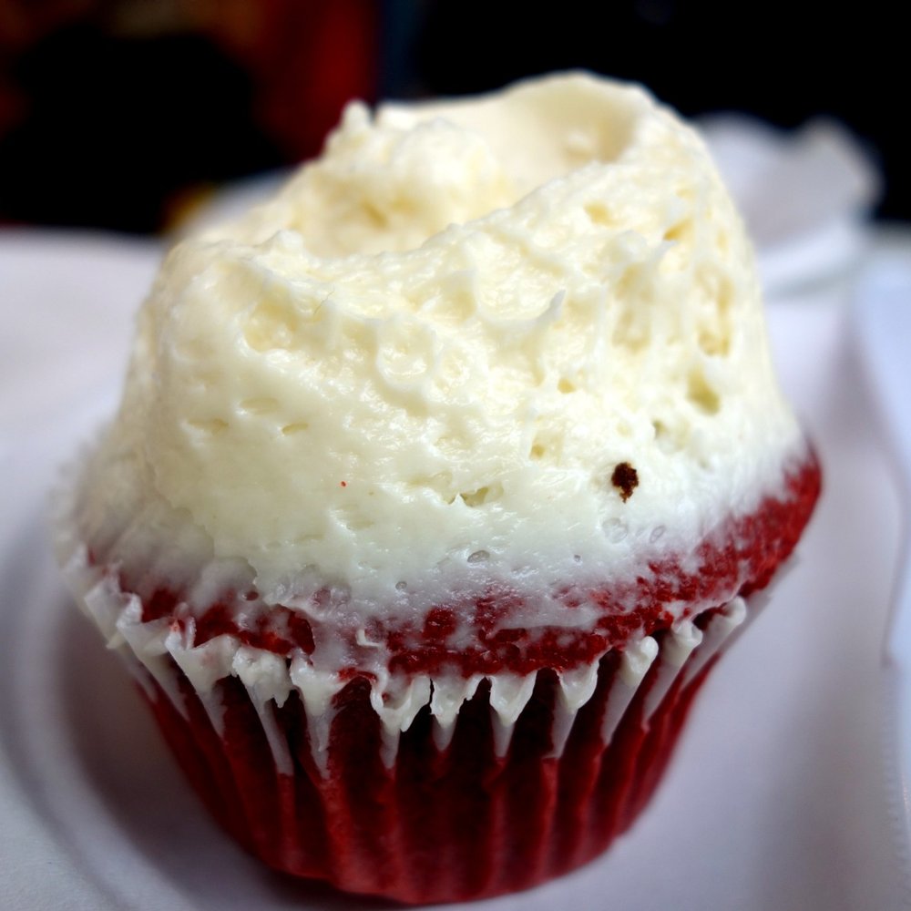 Magnolia Bakery - Red velvet cupcake - Bakeries Near Me - Chicago, Illinois Magnolia Bakery - Red velvet cupcake - Bakeries Near Me - Chicago, Illinois