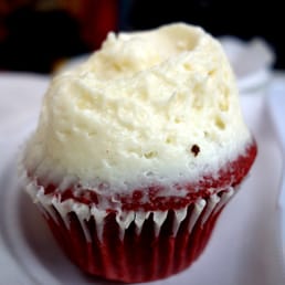 Famous Red Velvet Cupcake
