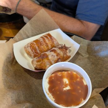 PorterHouse Burger Co - Apple pie egg rolls were such a good dessert! - Burgers Near Me - Greensboro, North Carolina PorterHouse Burger Co - Apple pie egg rolls were such a good dessert! - Burgers Near Me - Greensboro, North Carolina