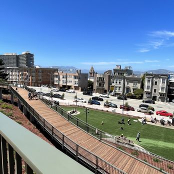 Francisco Park - Dog Parks Near Me - San Francisco, California