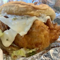 Mo's Lunch - Fish Sandwich