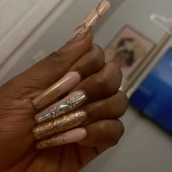 Pro Nails - Nail Salons Near Me - Darien, Illinois