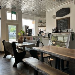 The Paisley Common - Main floor