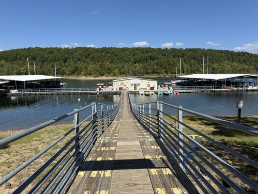 Lake Ouachita State Park by null