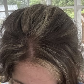 Mavida Salon - Uneven incomplete highlight - Hair Salons Near Me - Lodi, New Jersey Mavida Salon - Uneven incomplete highlight - Hair Salons Near Me - Lodi, New Jersey