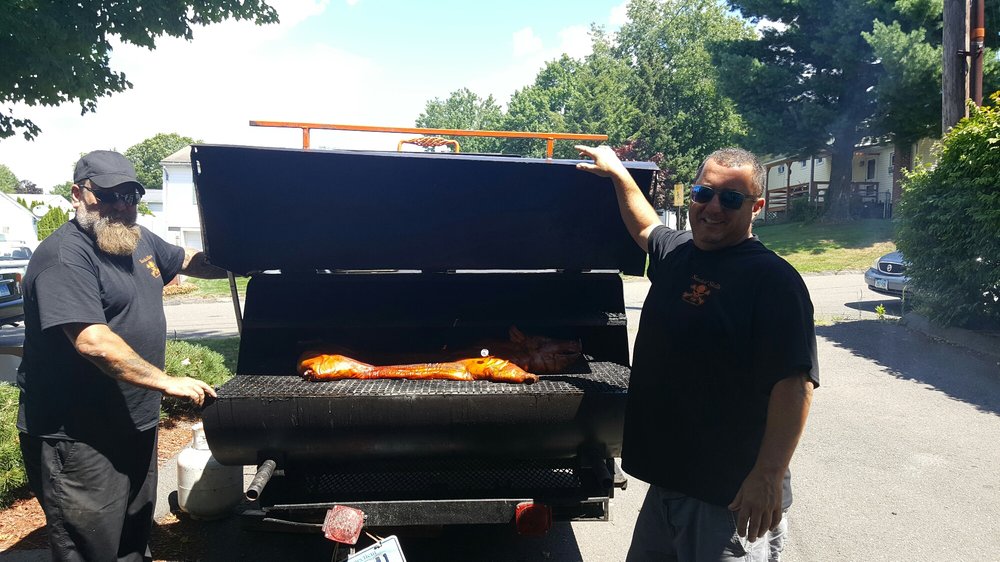 SMOKIN SKULLS BBQ Caterers 71 Bemis St, Plymouth, CT Restaurant