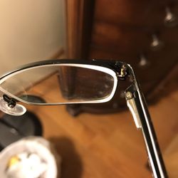 Midwest Eye Associates - Scratched with screw sticking up
