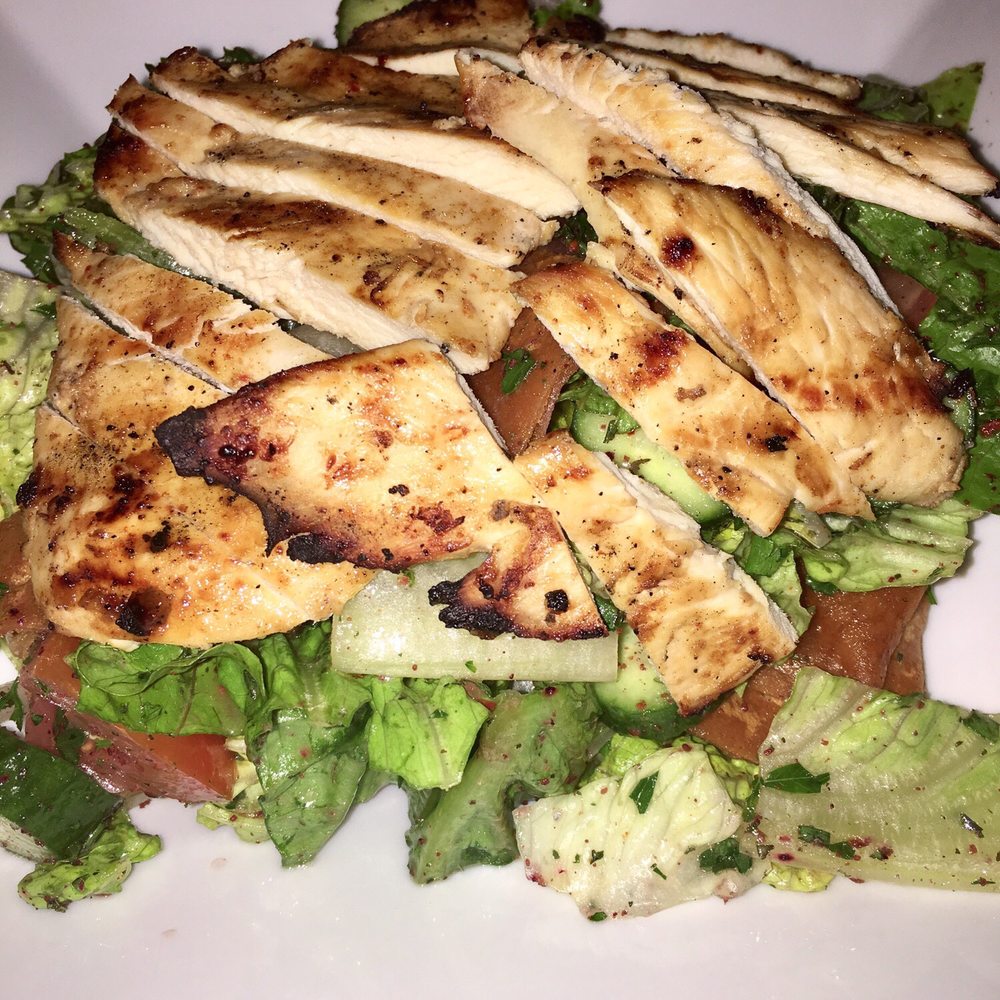Gitana Restaurant - Fattoush Salad - Middle Eastern Near Me - Burbank, California