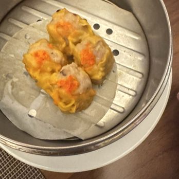 Hong Bao Kitchen - Pork an shrimp siomai - Asian Fusion Near Me - S Highland, California
