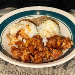 Ono Hawaiian BBQ - Island Fire Chicken dish