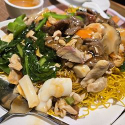 Congee Queen - Canton style fried noodle