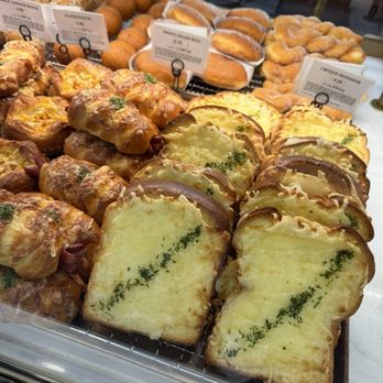 Tous Les Jours - Bakeries Near Me - Indianapolis, Indiana Tous Les Jours - Bakeries Near Me - Indianapolis, Indiana