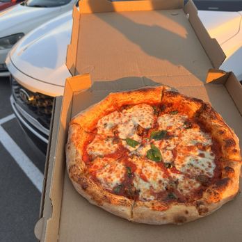 Matteo’s Artisian Pizza - Pizza Near Me - Mapleton, Utah