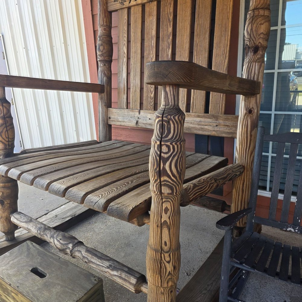 Hollier's Cajun Kitchen - Super duper waiting chair - Cajun/Creole Near Me - Sulphur, Louisiana Hollier's Cajun Kitchen - Super duper waiting chair - Cajun/Creole Near Me - Sulphur, Louisiana