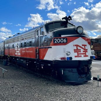 Danbury Railway Museum - Diesel locomotive - Museums Near Me - Danbury, Connecticut