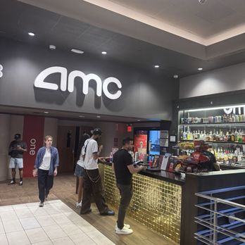 AMC 19th St. East 6 - Cinema Near Me - New York, New York