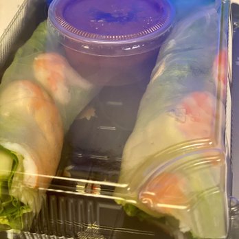 Le's Deli & Bakery - Fresh Shrimp Rolls with Peanut Sauce - Vietnamese Near Me - Seattle, Washington
