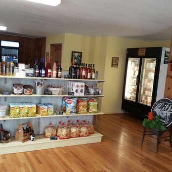 Dan and Debbie's Creamery - A wonderful place - Ice Cream & Frozen Yogurt Near Me - Ely, Iowa