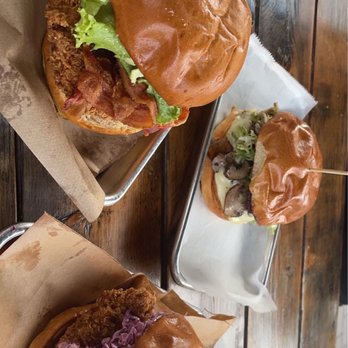The Dutchess Biercafe - CHICKEN CLUB, Hot Nashville, VENISON BURGER - Beer Bar Near Me - Fishkill, New York The Dutchess Biercafe - CHICKEN CLUB, Hot Nashville, VENISON BURGER - Beer Bar Near Me - Fishkill, New York