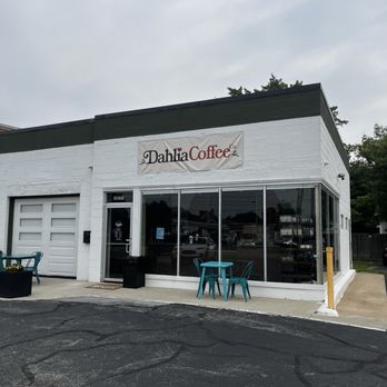 Dahlia Coffee - Outside - Coffee Roasteries Near Me - Cleveland, Ohio