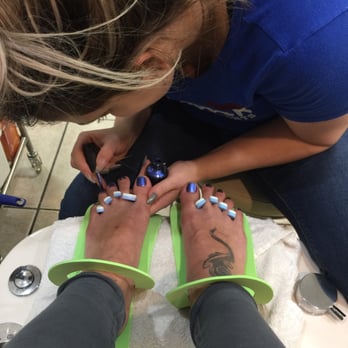 Wink Beauty Bar - Happy toes!!! - Hair Salons Near Me - Tampa, Florida Wink Beauty Bar - Happy toes!!! - Hair Salons Near Me - Tampa, Florida