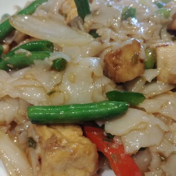Thai Canteen - Pad Kee Mao - Thai Near Me - Davis, California Thai Canteen - Pad Kee Mao - Thai Near Me - Davis, California