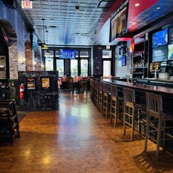 Gino's East - Magnificent Mile