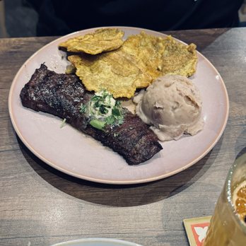La Mancha de Plátano - Churrasco con majado - Puerto Rican Near Me - Caguas, Puerto Rico