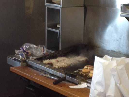 Robert's Grill by null