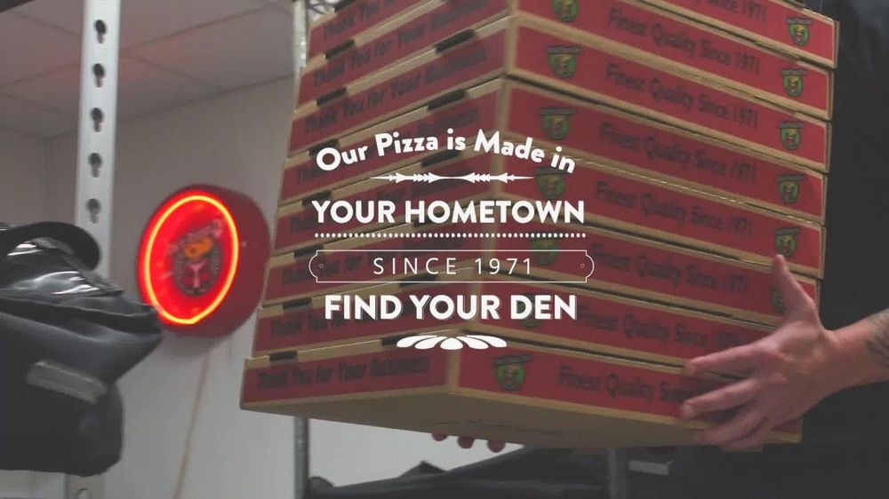 FOX’S PIZZA DEN Updated October 2024 11 Reviews 76 Greensburg St