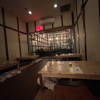 Ume Williamsburg - Inside - Sushi Bars Near Me - Brooklyn, New York Ume Williamsburg - Inside - Sushi Bars Near Me - Brooklyn, New York
