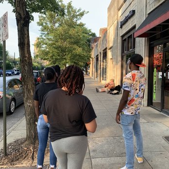 Insomnia Cookies - Line to get in..... - Food Delivery Services Near Me - Birmingham, Alabama