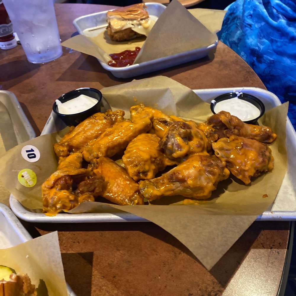 Buffalo Wild Wings - Mild wings - Chicken Wings Near Me - Fort Myers, Florida Buffalo Wild Wings - Mild wings - Chicken Wings Near Me - Fort Myers, Florida