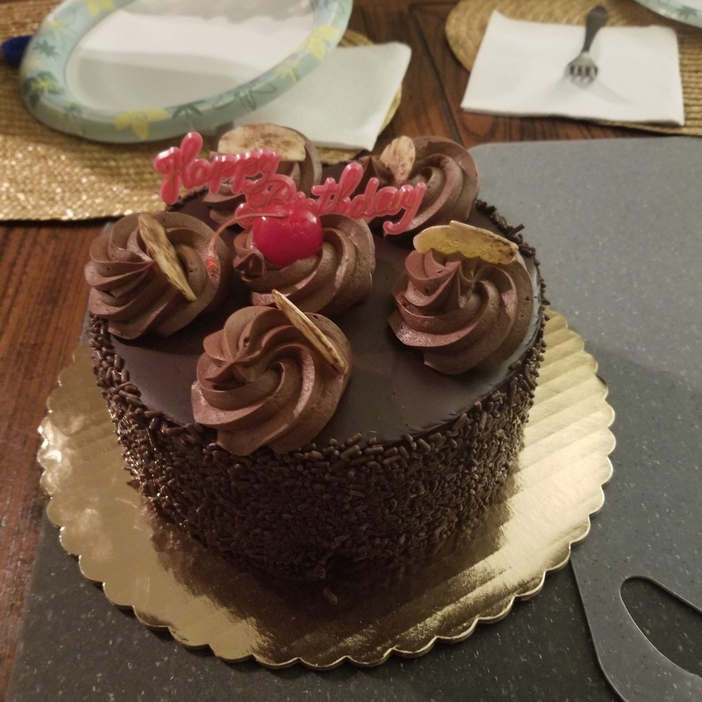 Alfonso’s Pastry Shoppe - Absolutely delicious - Bakeries Near Me - Staten Island, New York