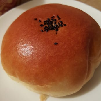 Tous Les Jours - Red bean with cream bun. Yum yum. - Bakeries Near Me - Glenview, Illinois Tous Les Jours - Red bean with cream bun. Yum yum. - Bakeries Near Me - Glenview, Illinois