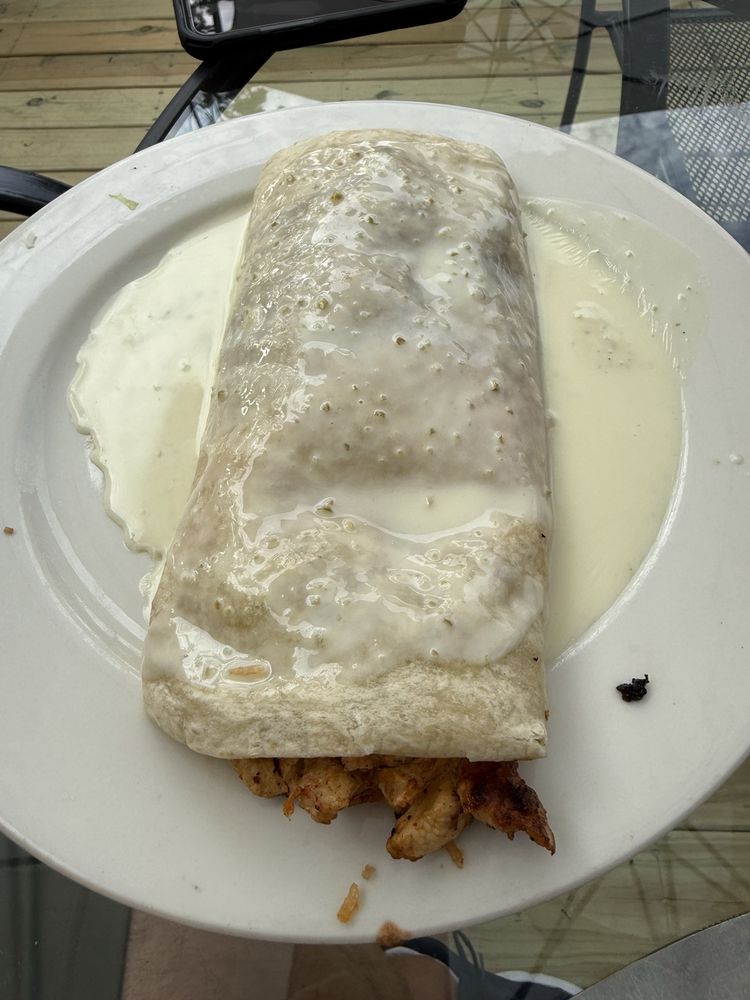 Food from Paco's Tacos